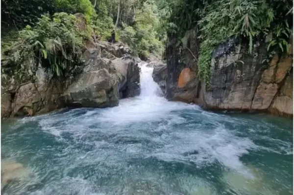 10 Curug Eksotis di Sentul, Nikmati Keindahan Alam dan Segarnya Air Terjun di Bogor