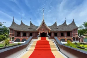 Tempat Wisata Menarik di Padang